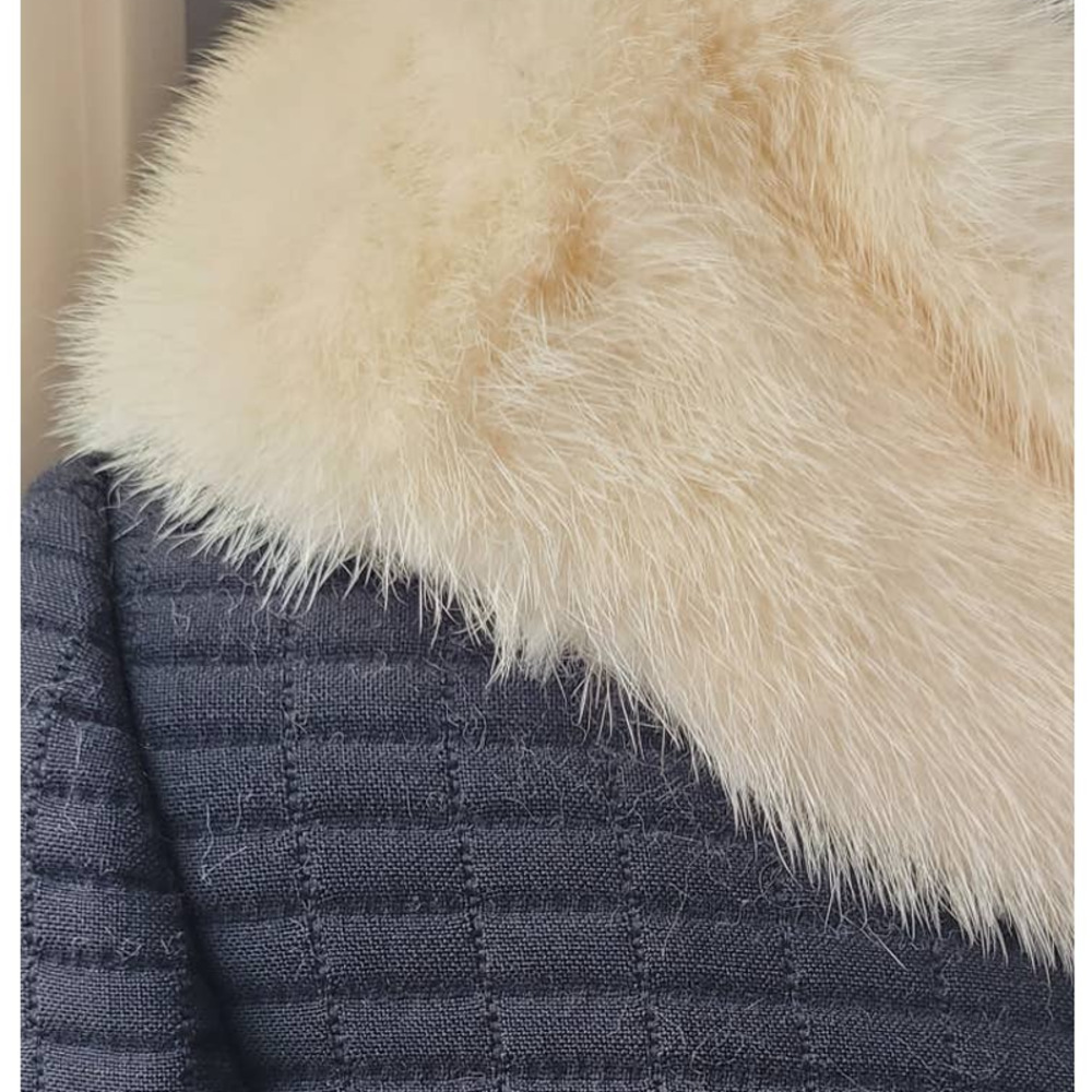 Vintage Genuine Fur Trimmed Union Made Women's Coat - Picture 5 of 5